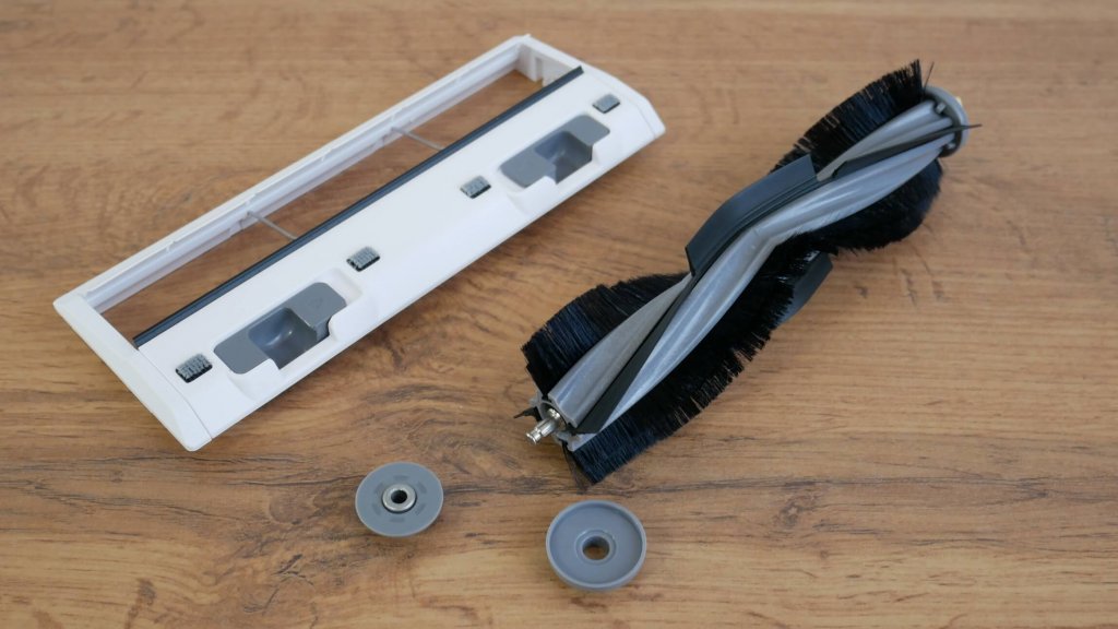 ECOVACS DEEBOT T10 Plus: Centrinis šepetys