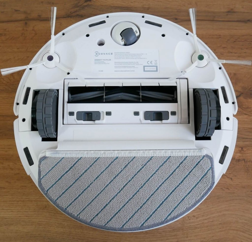 „ECOVACS DEEBOT T10 Plus“: vaizdas iš apačios