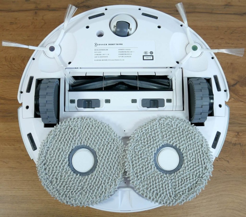 „Ecovacs Deebot T20 Pro“: vaizdas iš apačios