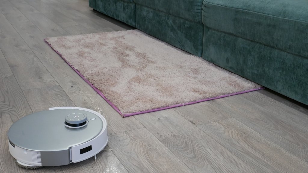 „Ecovacs Deebot T20 Pro“: šlapias valymas ir kilimai