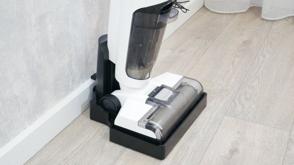 KaringBee M1: Savaime išsivalantis