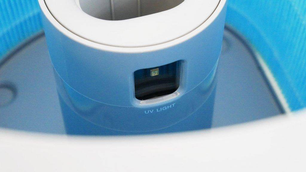 ECOVACS AIRBOT Z1: UV lempa