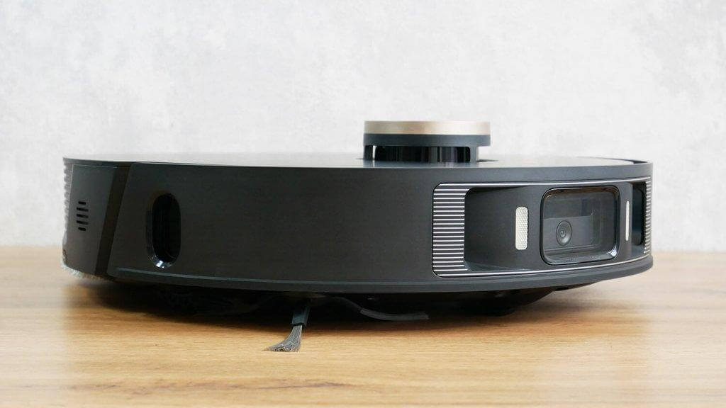 „Dreame Bot X20 Pro Plus“: vaizdas iš šono