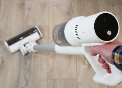 „Roidmi M10“: įperkamas vertikalus dulkių siurblys iš „Xiaomi“