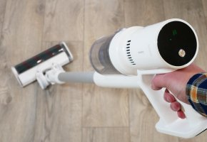 „Roidmi M10“: įperkamas vertikalus dulkių siurblys iš „Xiaomi“