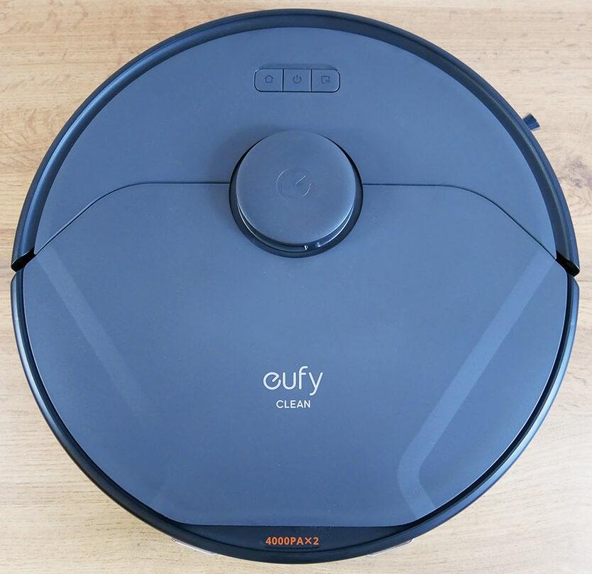 „Eufy Clean X8 Pro“: vaizdas iš viršaus
