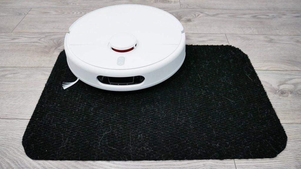 Conducir sobre superficies negras