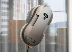 „Genio Windy W220 DUO“: robotinis langų valytuvas su dviguba vandens purškimo funkcija