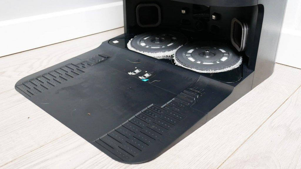 „Dreame Bot X30 Pro“: Servetėlių nuėmimas stotyje