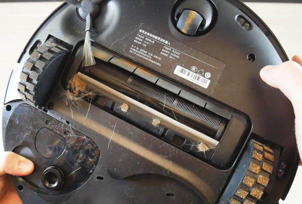 Dreame Bot X30 Pro: centrinio šepečio būklė