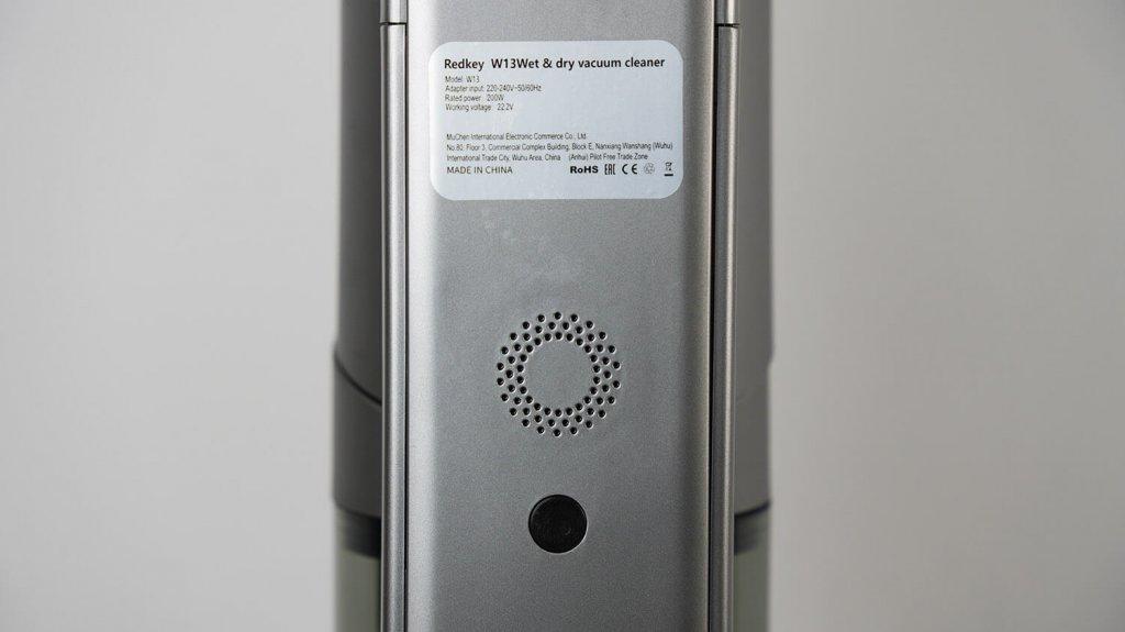 „Redkey W13“: balso pranešimų įjungimo mygtukas