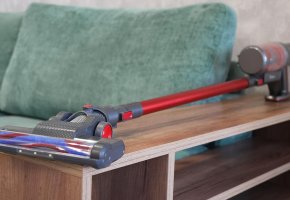 JENXY M1: Aspiradora vertical con accesorio para el cuidado de mascotas y limpieza en húmedo