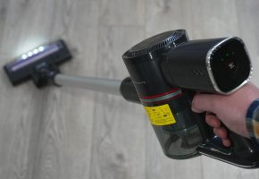 Miko V10: Aspiradora vertical en seco y húmedo con un conjunto completo de accesorios