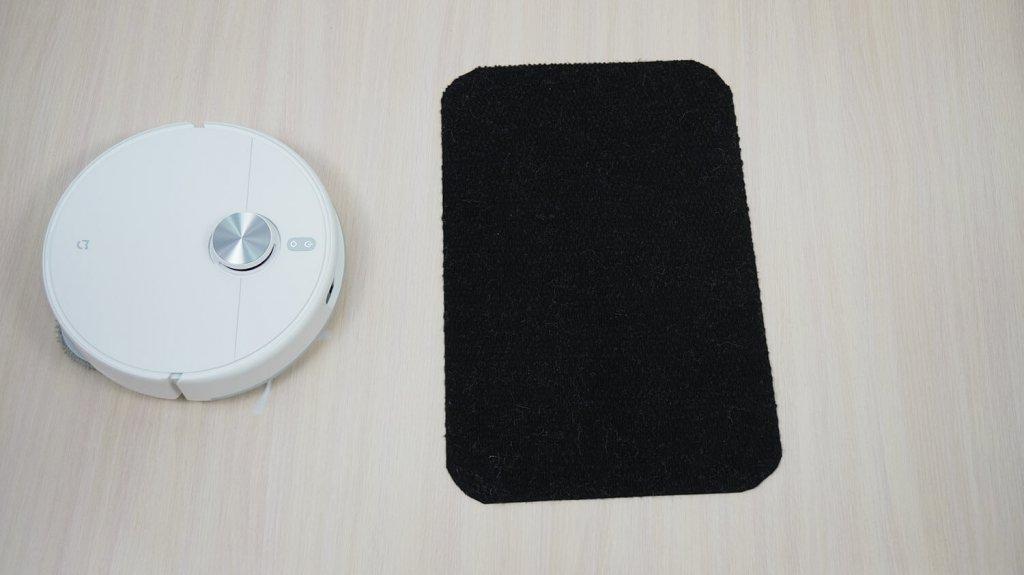 „Xiaomi Mijia M30 Pro“: vairavimas juodais paviršiais