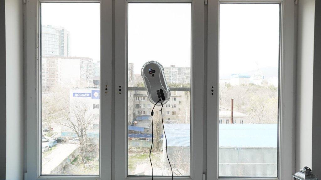 Dadget W200: Lavado de ventanas estrechas