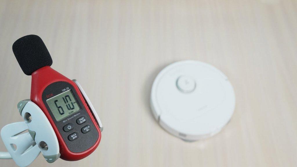 Roborock Qrevo MaxV: Triukšmo lygis