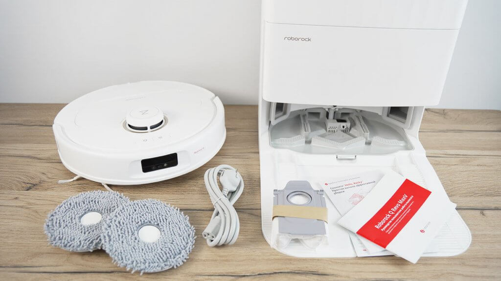 „Roborock Qrevo MaxV“: pakuotės turinys