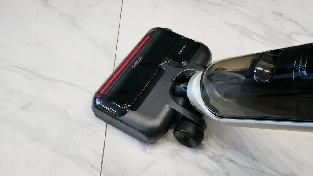 Bork V810: Limpieza diaria de suelos