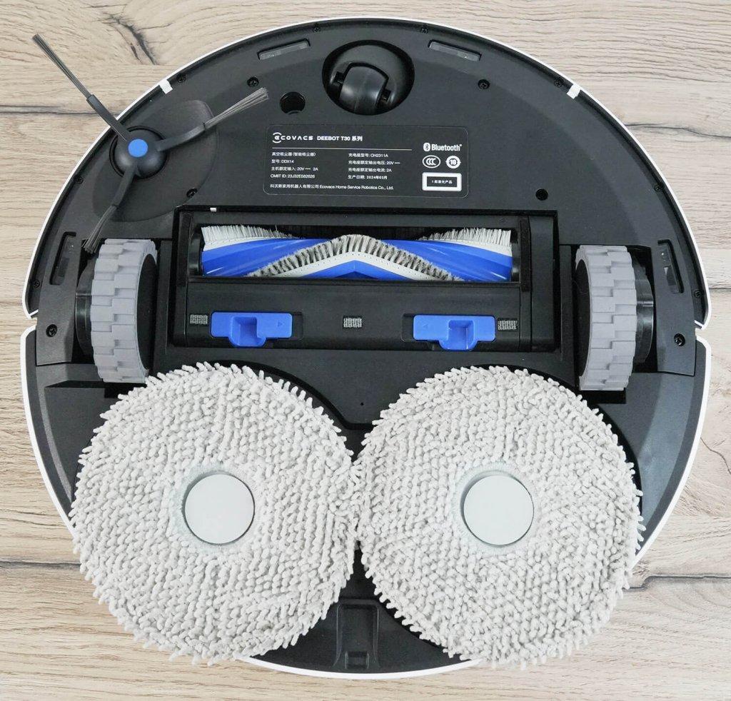 „Ecovacs Deebot T30 PRO“: vaizdas iš apačios