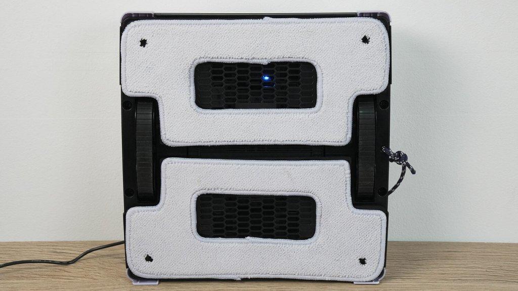 Hobot S6 PRO: Vaizdas iš apačios