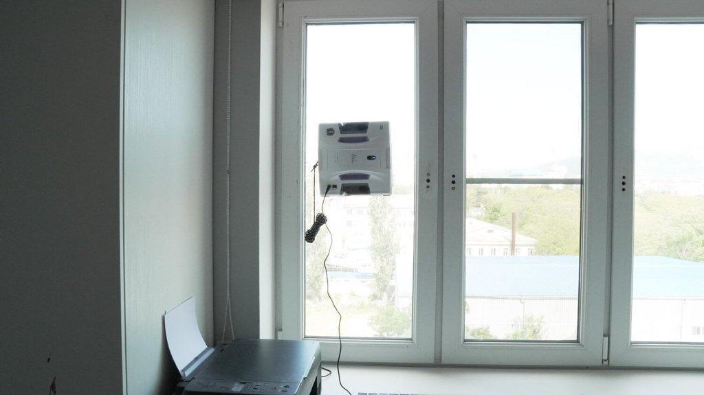 Hobot S6 PRO: siaurų langų plovimo įrenginys