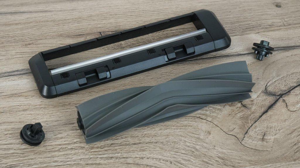 „DreameBot L10s Plus“: turbošepetys