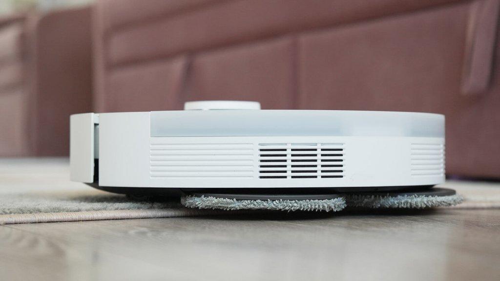 „DreameBot L10s Plus“: kilimų ir servetėlių keltuvas