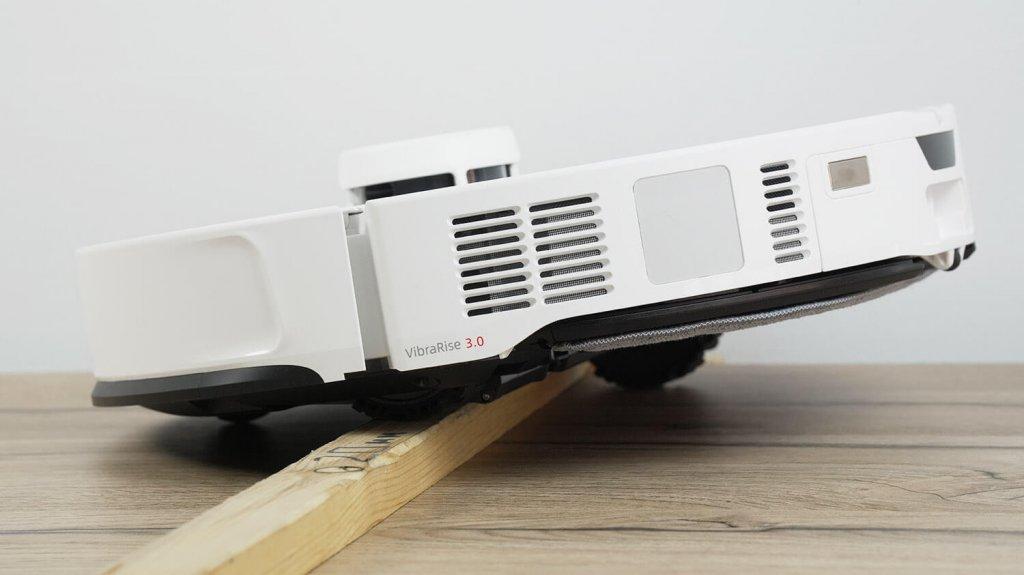 „Roborock S8 MaxV Ultra“: kliūčių įveikimas