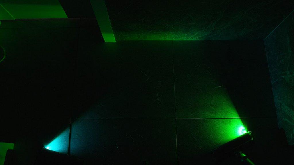 Dreame Z30 vs. Dyson Gen5 Absolute Detect: Comparación de la retroiluminación