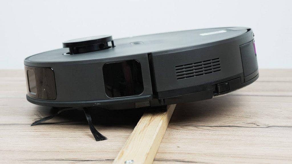 „Midea VCR S10 Plus“: galimybė važiuoti visureigiu