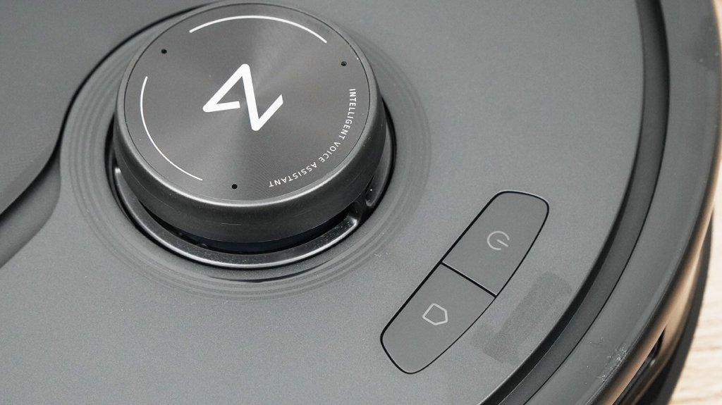 „Roborock Qrevo Master“: Lidaras ir valdymo skydas