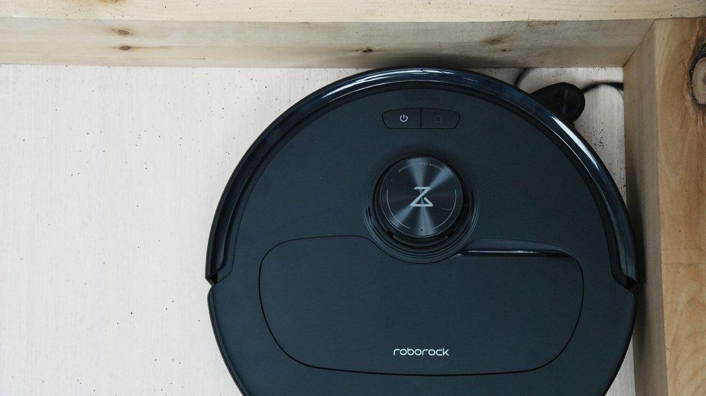 Roborock Qrevo meistras: kampų valymas