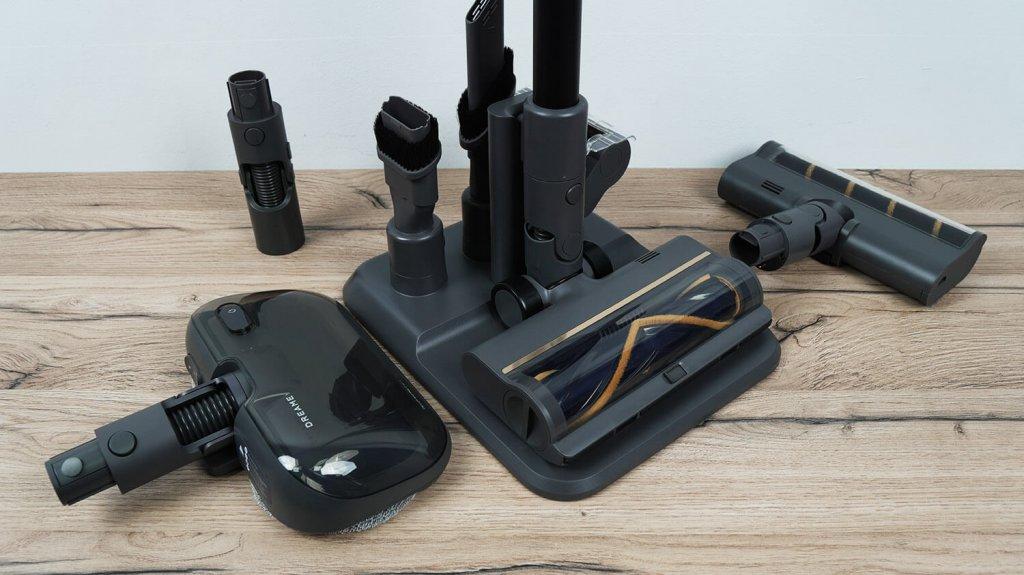 Dreame R20 Aqua: priedų laikymas ant stovo