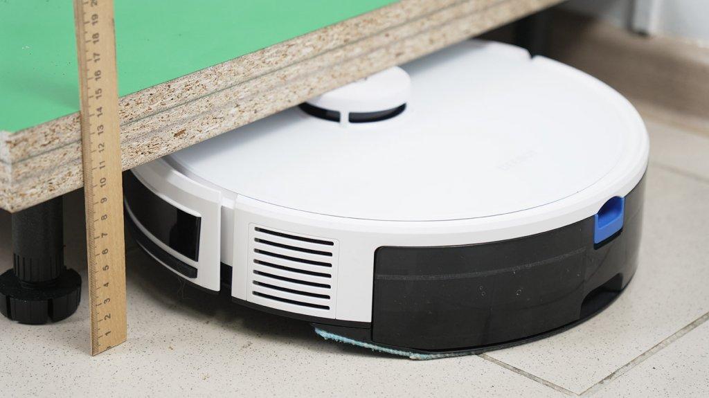 ECOVACS DEEBOT Y1 Pro: Prasilenkimas po žemais baldais