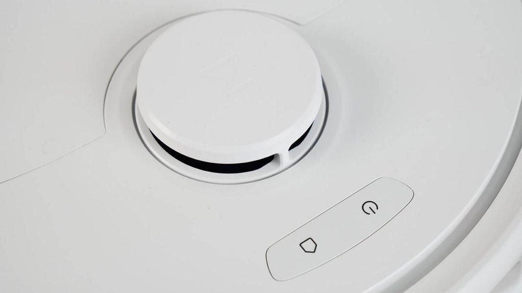 „Roborock Qrevo S“: Lidaras ir valdymo skydelis
