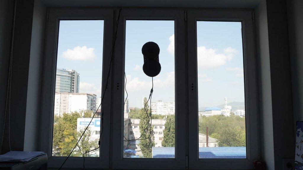 VEREX M1 PRO: siauras langų plovimo įrenginys