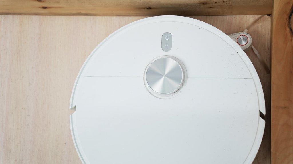 „Xiaomi Mijia M40“: ištraukiamas šoninis šepetys