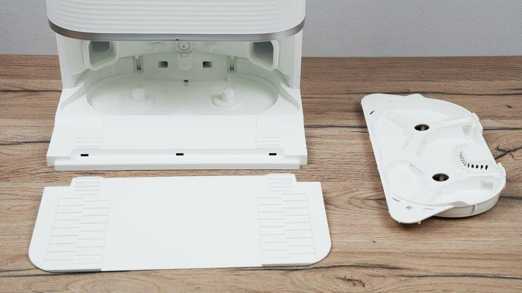 „Xiaomi Mijia M40“: nuimamas grindų dėklas ir dėklas