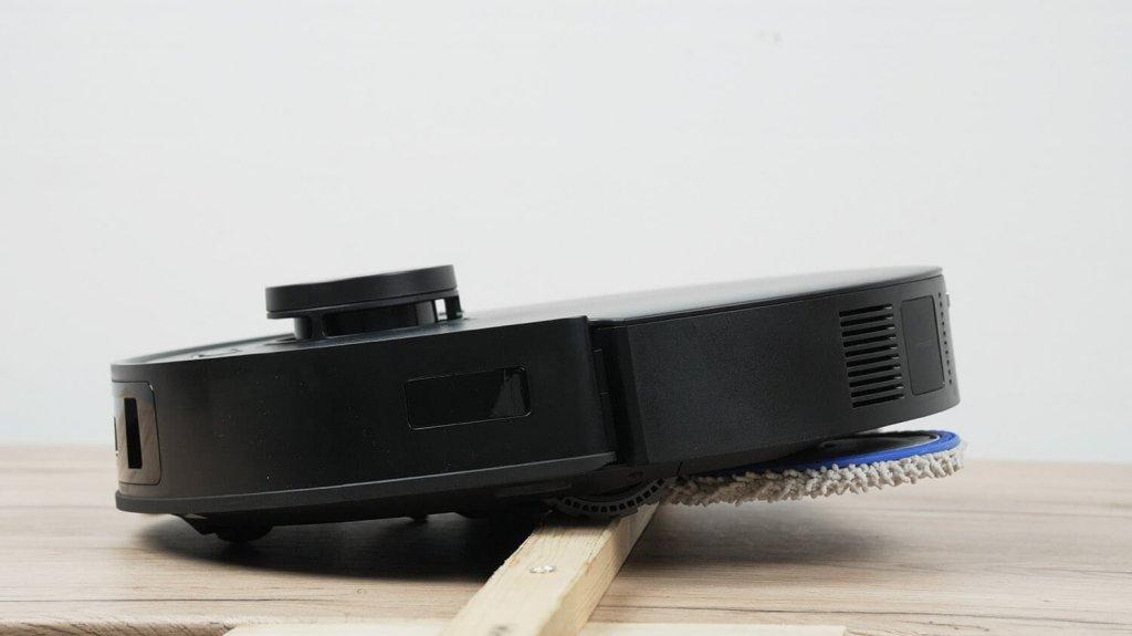 ECOVACS DEEBOT T30S COMBO: kliūčių šalinimas