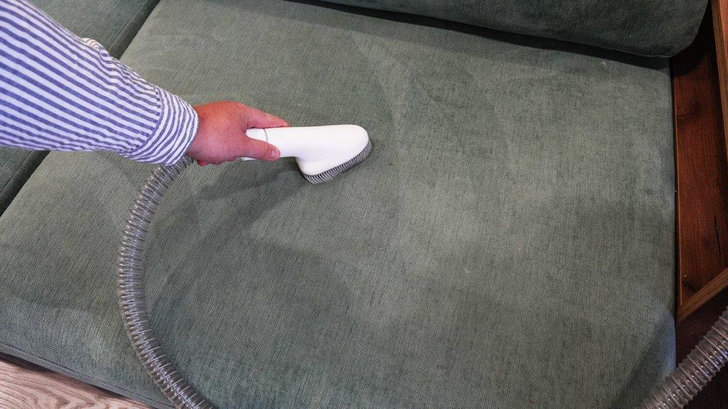 Genio Pet i50: Hair Removal for Furniture