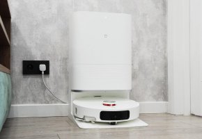 „Xiaomi Mijia M40“: ištraukiamas šoninis šepetys, 12 000 Pa, turbo šepetys su peiliukais, „viskas viename“ stotelė!