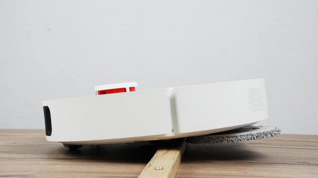 „Xiaomi“ robotinis dulkių siurblys S10+: kliūčių vengimas