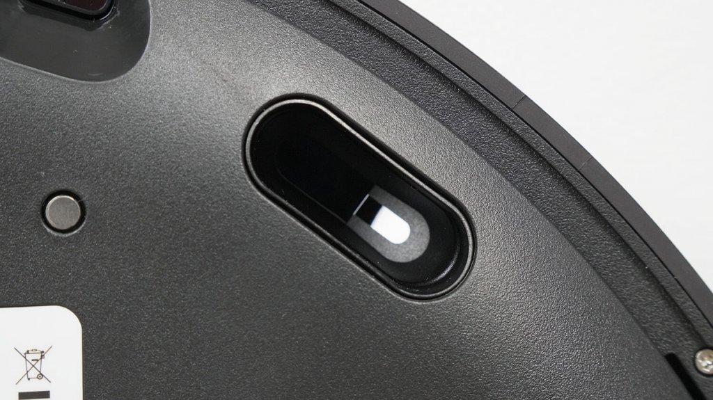 „Roborock Saros 10R“: optinis jutiklis apačioje