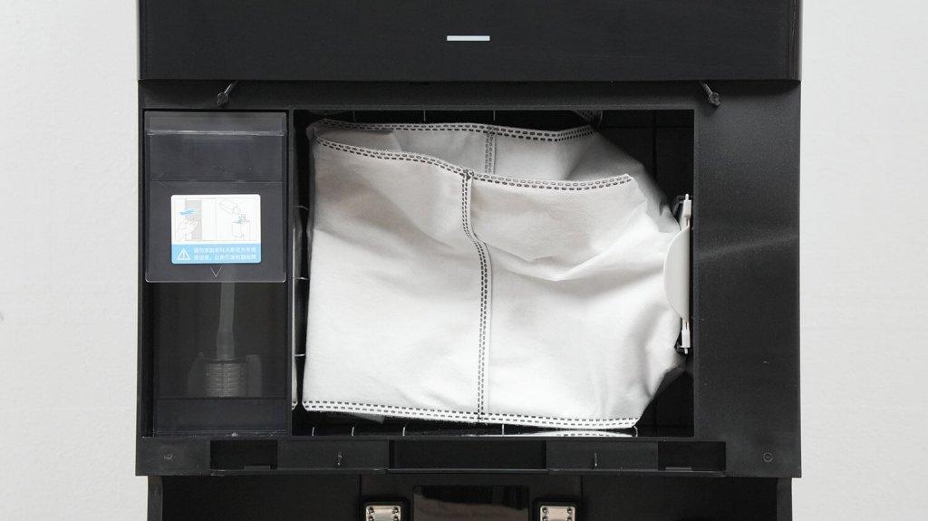 ECOVACS DEEBOT X8 Pro Plus: ploviklio maišelis ir bakelis