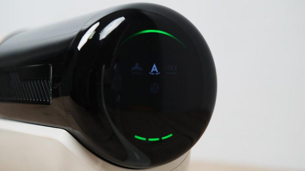 Trouver K30: Ekranas