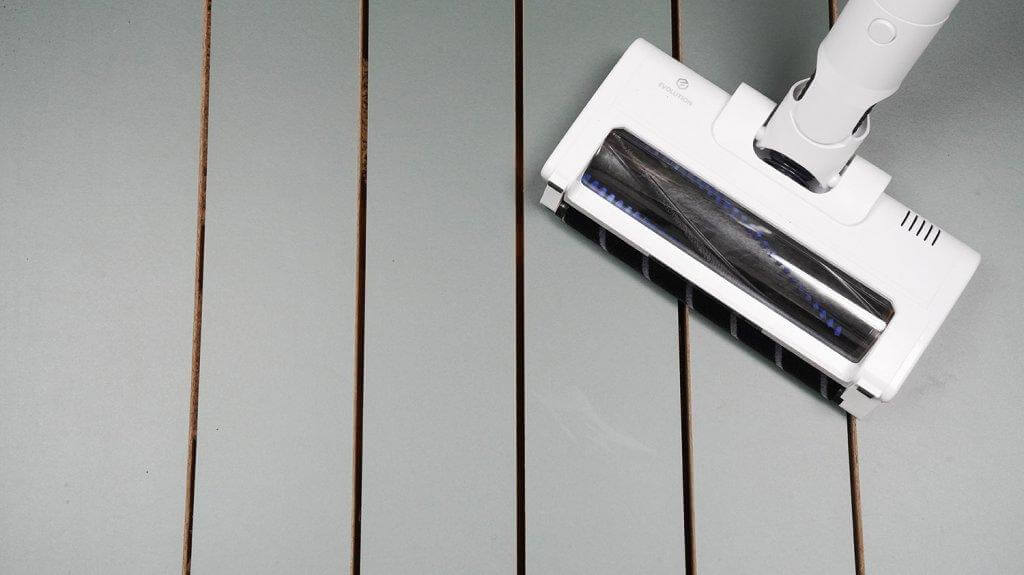 EVOLUTION Smart Clean VCF2613UV Húmedo y seco: Potencia