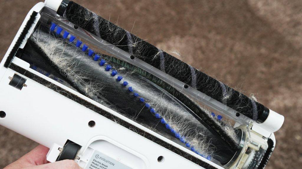 EVOLUTION Smart Clean VCF2613UV Húmedo y seco: Acondicionamiento del rodillo para alfombras