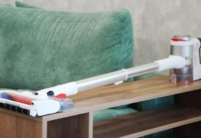 „EVOLUTION Smart Clean VCF2613UV“ drėgnas ir sausas valymas: sausas ir šlapias valymas, unikalūs priedai, belaidis įkrovimas