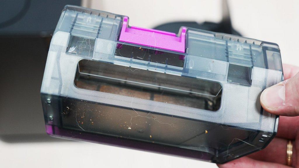 „Midea VCR V15 Pro Ultra“: savaiminis valymas