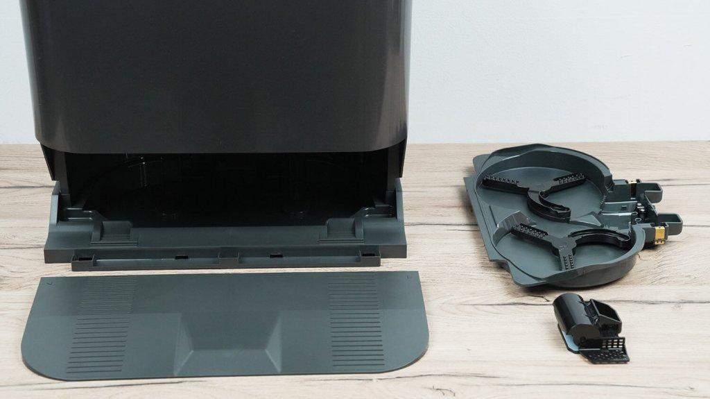 Midea VCR V15 Pro Ultra: nuimamas padėklas ir kanalizacija